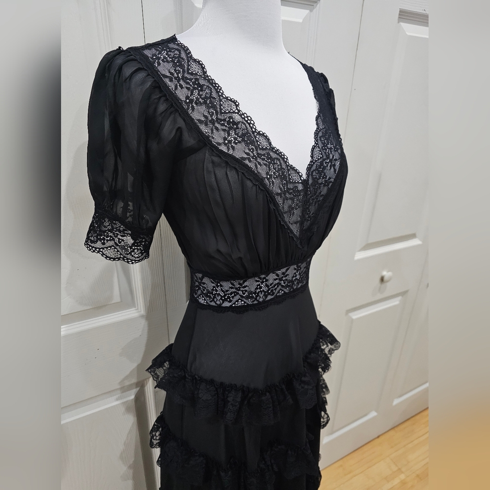 Dolls Kill Sexy Goth Widow Perpetual Night Lace Mesh Maxi Dress XXS XS - Picture 4 of 9
